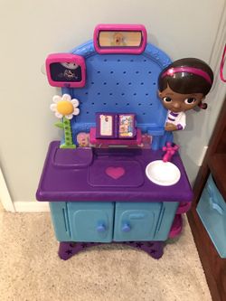 Doc mcstuffins clinic