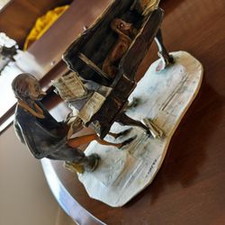 VINTAGE ITALIAN LO SCRICCIOLO PORCELAIN FIGURINE