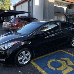 Hyundai Elantra 2013