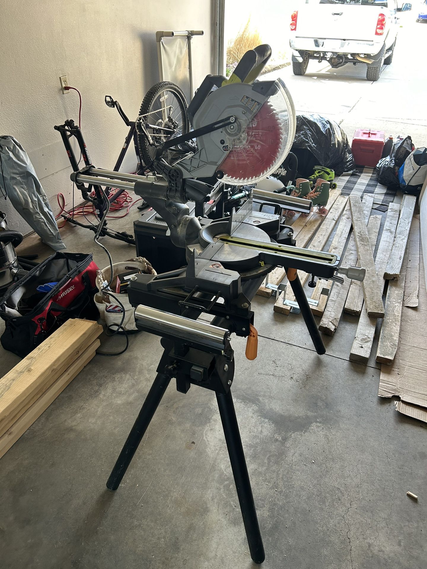 RYOBI Miter saw with WEN Stand Included