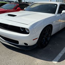 2023 Dodge Challenger GT 