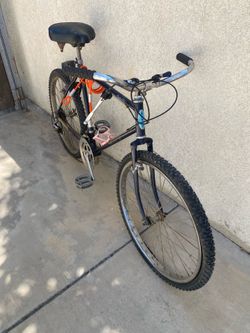 26in Schwinn. Sidewinder King Sting  $60