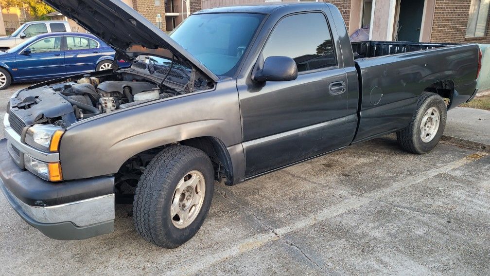 2004 Chevrolet Silverado 1500