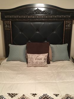 Coal creek online bedroom set