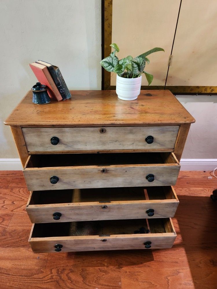 Farmhouse Style dresser