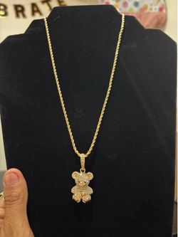 Teddy bear necklace
