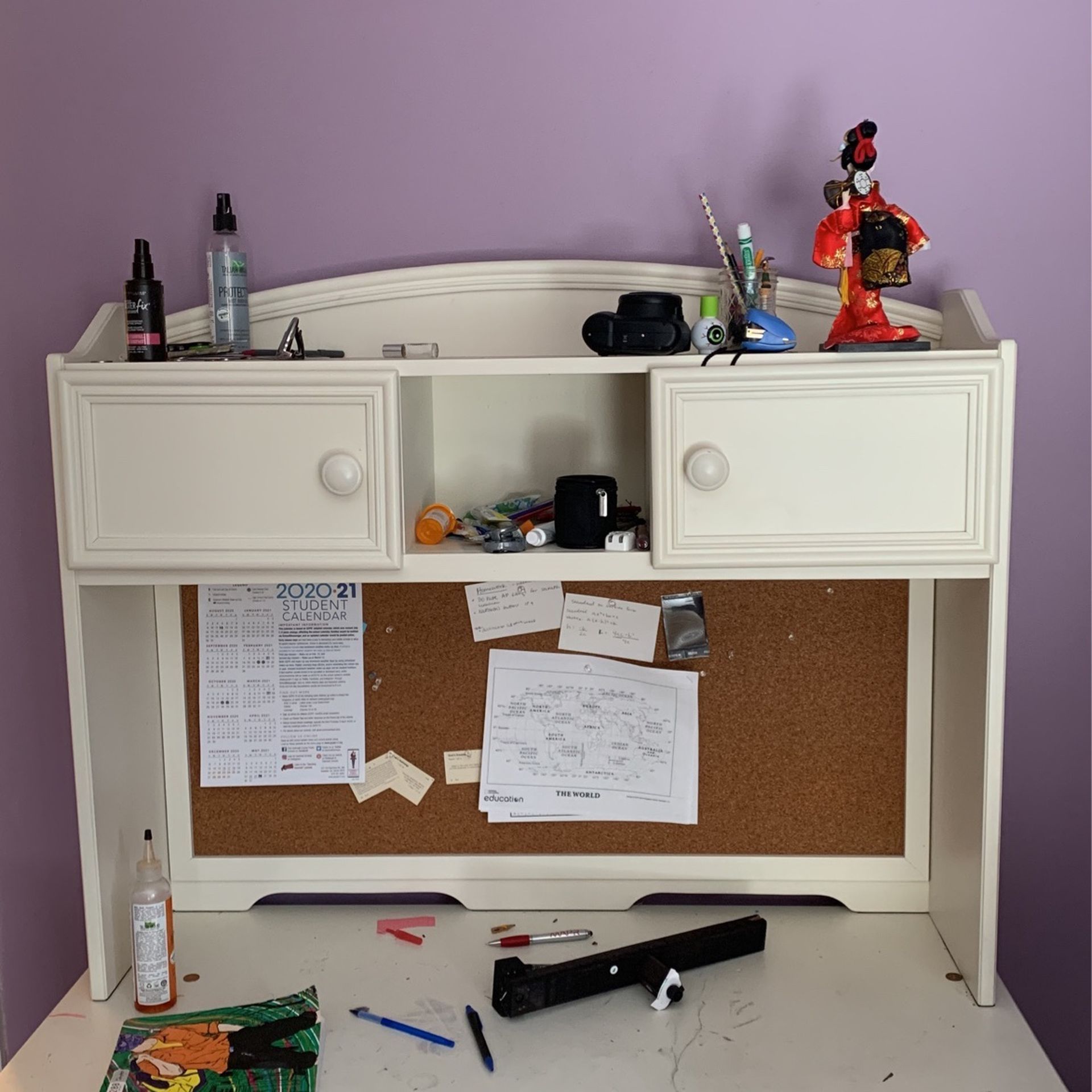 White Wooden Desk