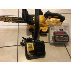 DEWALT CHAINSAW 12 INCHES 20 XR WITH BATTERY 6.0 FLEX VOLT AND CHARGER BRAND NEW