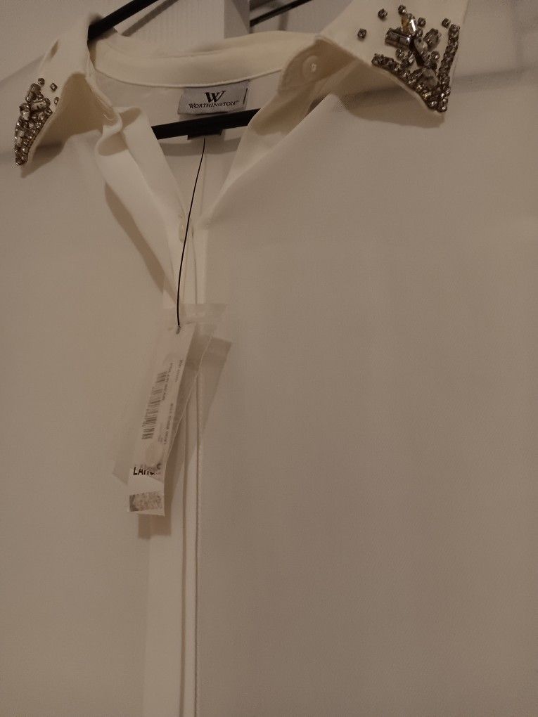 Shirt - Size Large