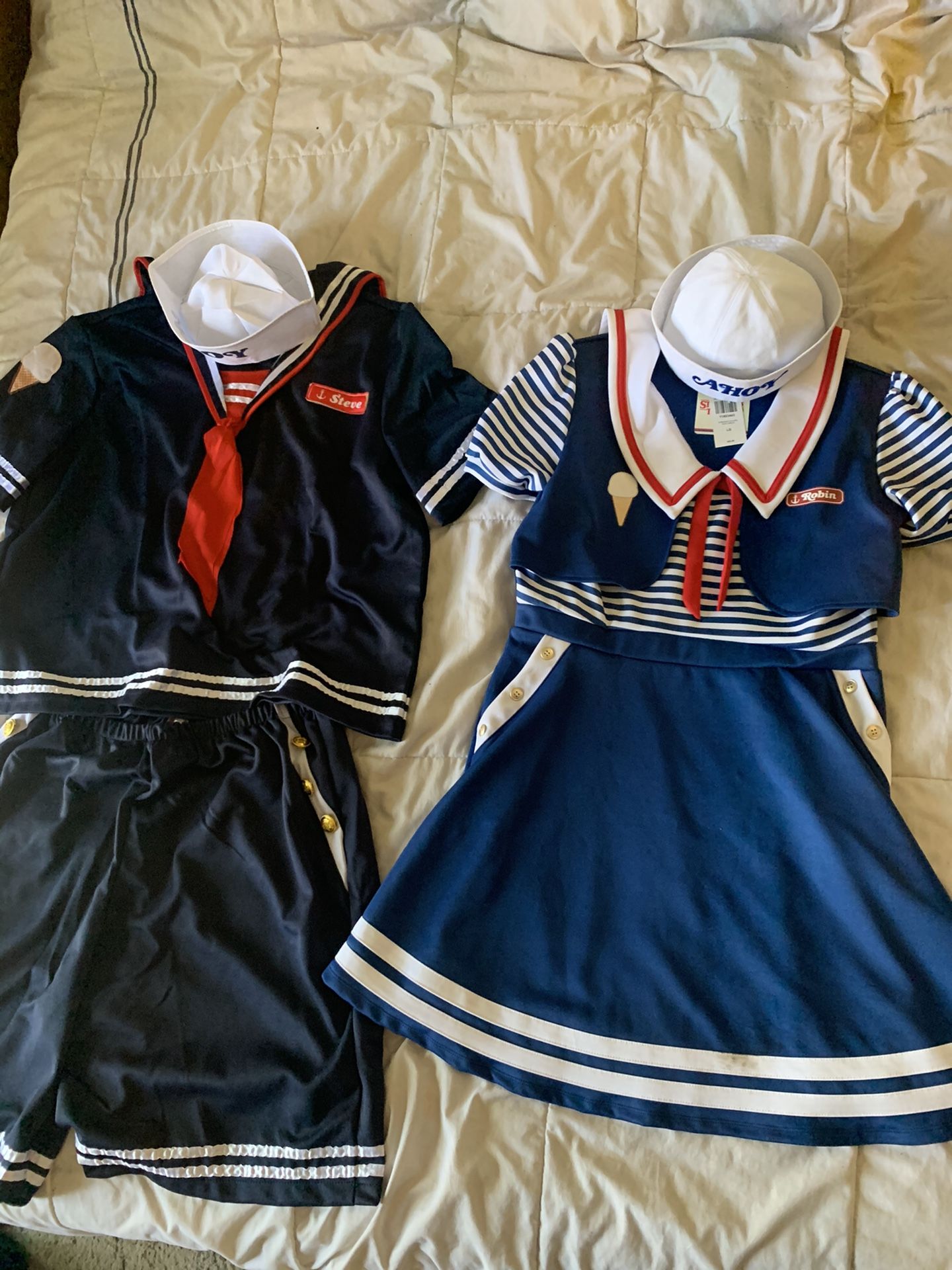 Stranger Things Scoops Ahoy Costume Set (selling as full Set Only) 