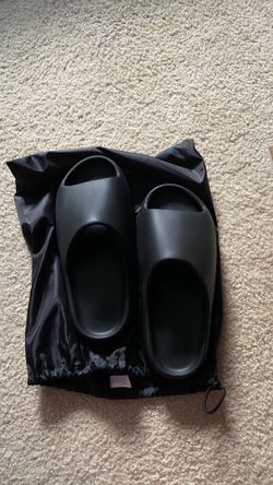 yeezy slides