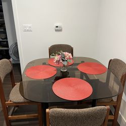 Kitchen Table With Dining Chairs