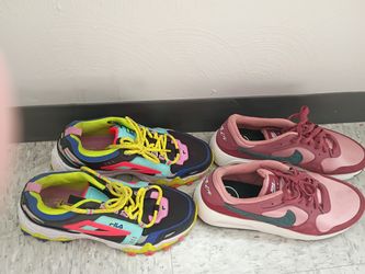 Barley Worn Female Size 9half Filas 