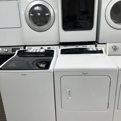 Whirlpool Washer And Dryer 