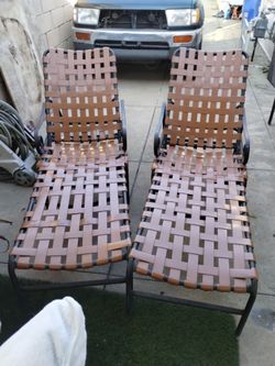 2 lounge chairs