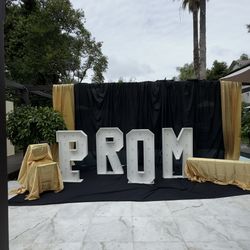 4 Feet Marquees With Lights