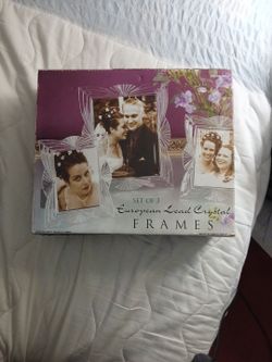 Set Of 2.  Made In Czech Republic. 5" X 7" And 8" X 10".  24 Percent Lead