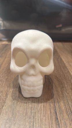 Decorative velvet-like White fabric skull
