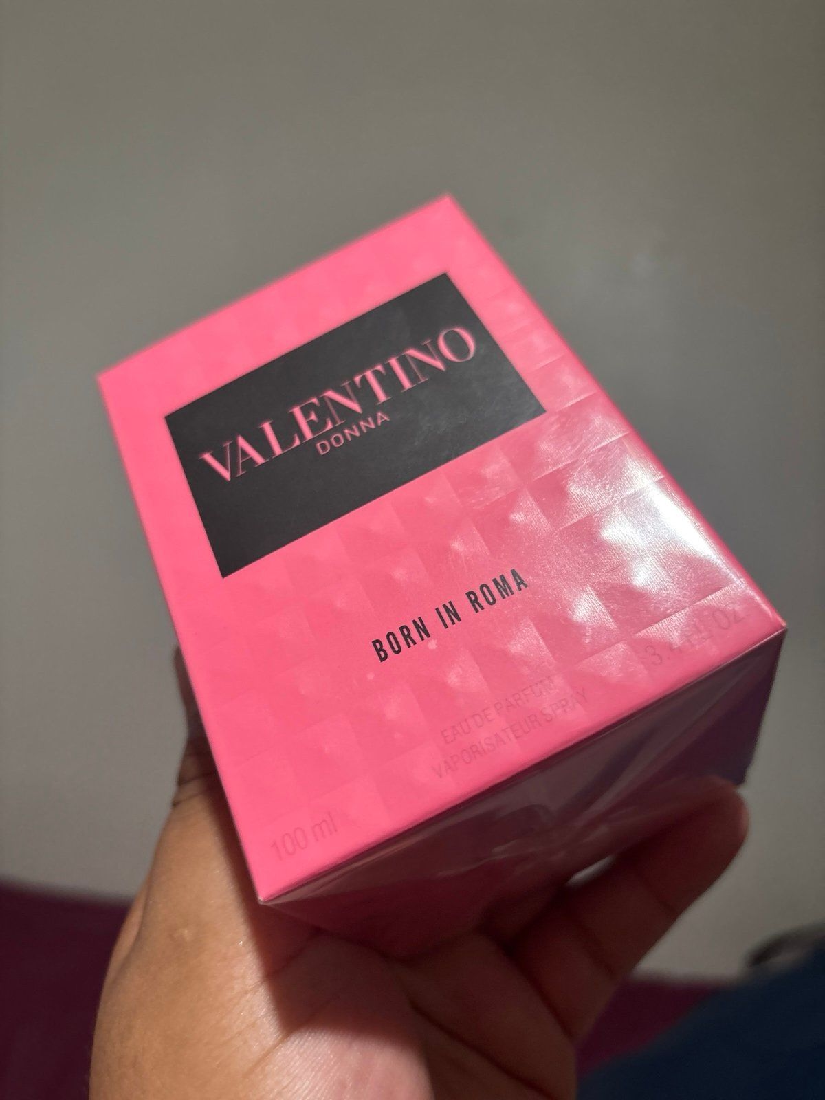 Valentino Donna Born In Roma -- Eau de Parfum -- 3.4 oz / 100ml 