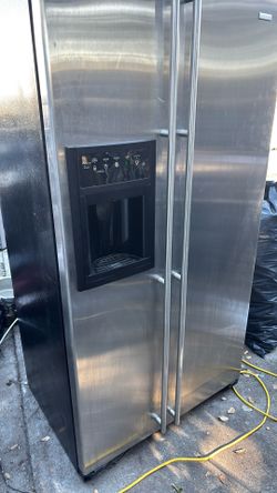 Jenn Air Refrigerator 