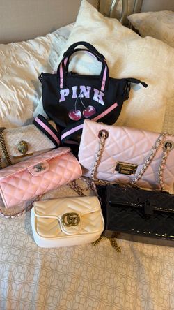 Purse collection 👜💗 closet clean out