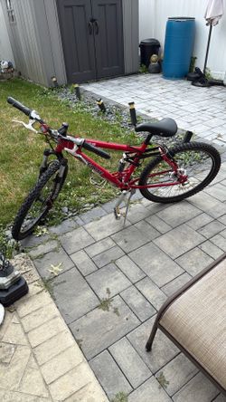 Mongoose pro max bicycle