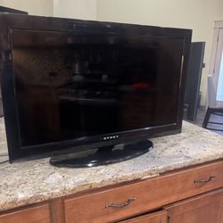 32 inch TV