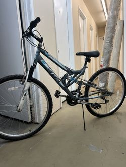 Huffy 26” Trail Runner Mountain Bike