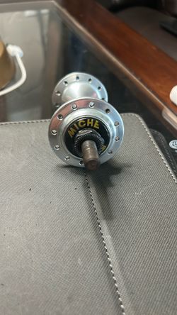 Miche Front Hub 24 Spokes