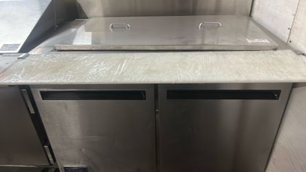 Refrigerated Prep Table