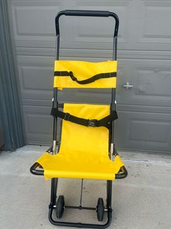NEW FOLDING EVACUATION MOBILITY CHAIR