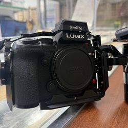 LUMIX digital camera