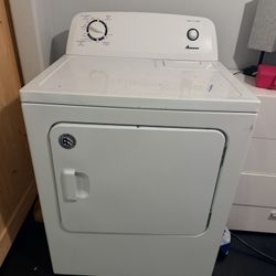 Amana Dryer – Good Condition 
