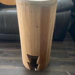 Tambor Azteca, Aztec Drummer 