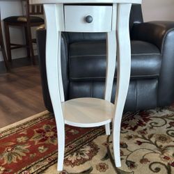 IKEA HEMNES CARB P2 White Round Table
