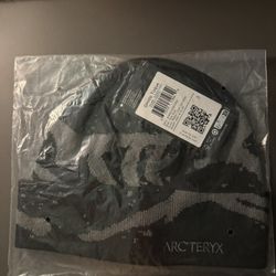 arcteryx grotto toque beanie black/void