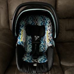 Evenflo infant baby Car Seat 