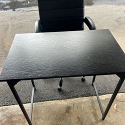 Desk With Chair And Monitor