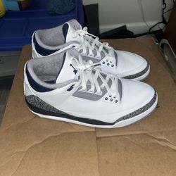 Jordan 3s Midnight Navy