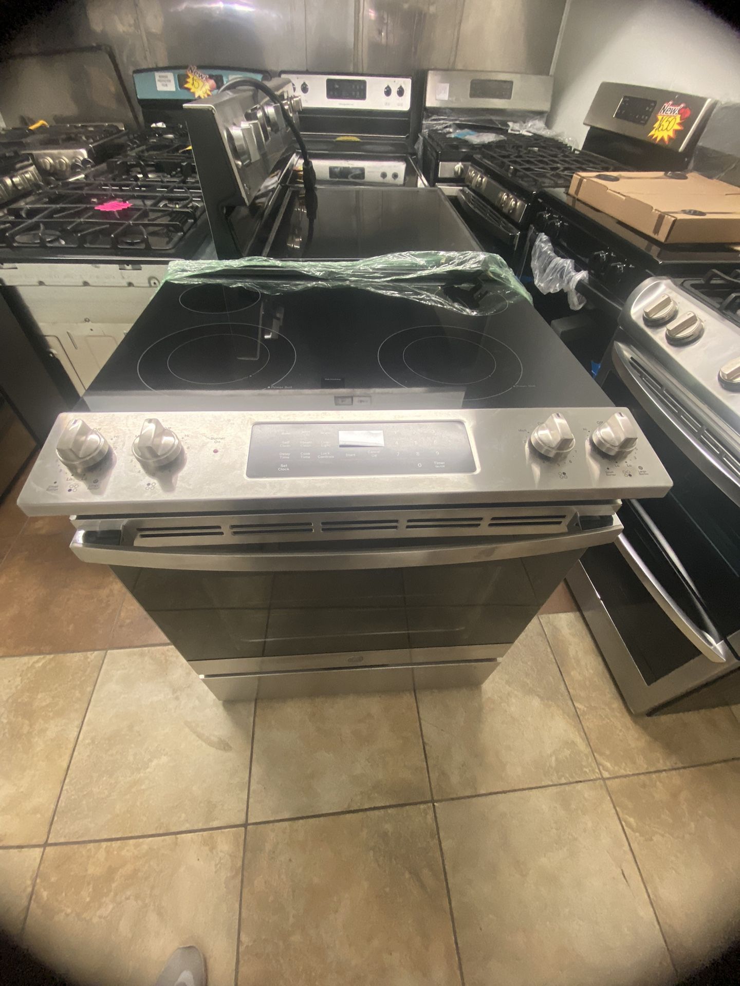 Gas and electric Stoves,GE,LG,Amaña for Sale in Houston, TX OfferUp