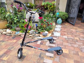 Like New Trikke T78cs