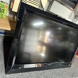 Vizio 32-inch LCD 720p HDTV
