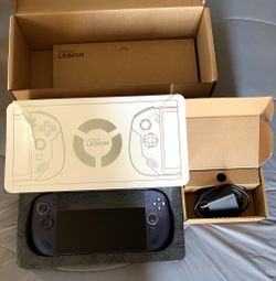 Lenovo Legion Go S SteamOS 16GB 512GB Z2 Go - Like New w/ Box