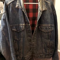 1980s Vintage Levi’s w/ Buffalo Plaid Lining XL size Unisex