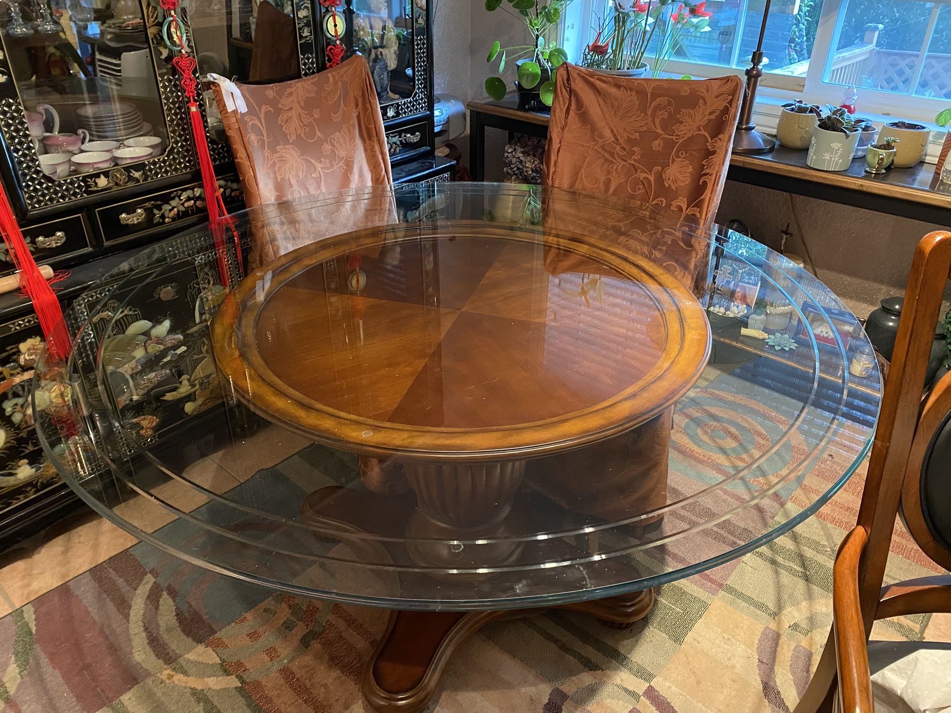 Dining Room Table And Chairs