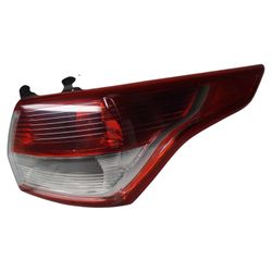 2013 2016 FORD ESCAPE RIGHT SIDE TAIL LIGHT OEM