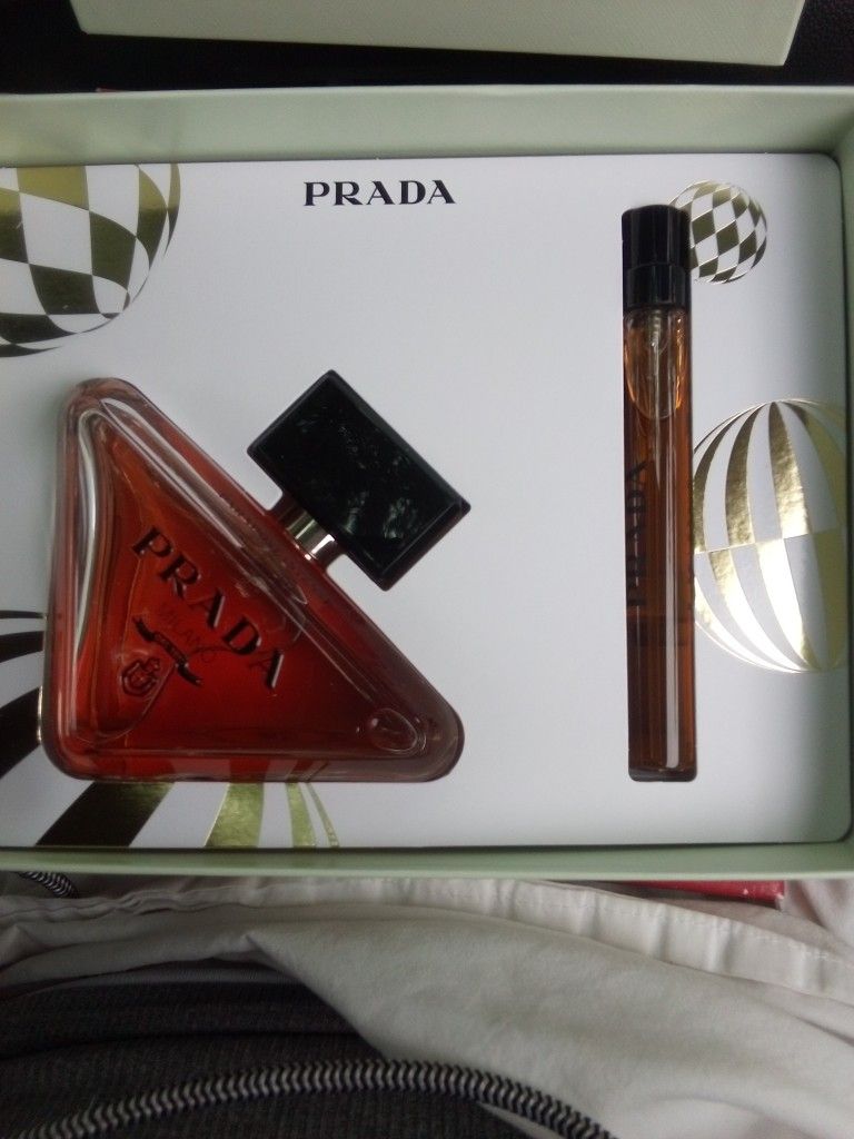 Prada Paradoxe Intense