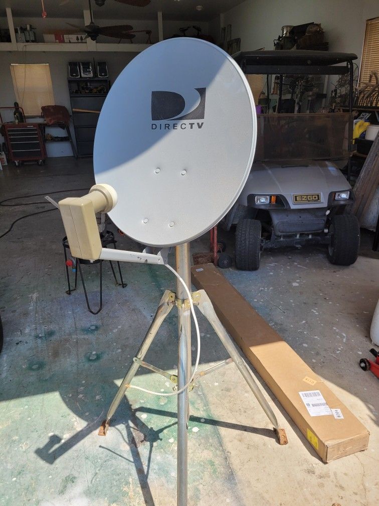 Portable Satelite Dish Tripod And acc.