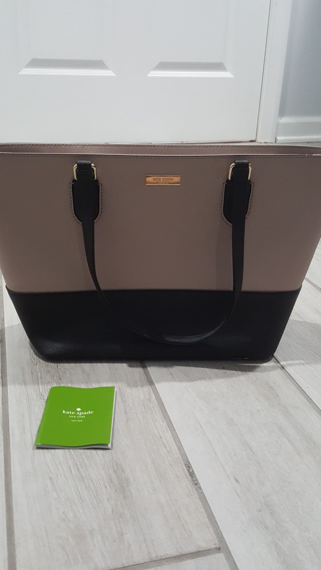 NEW Kate spade authentic tote - tan & black