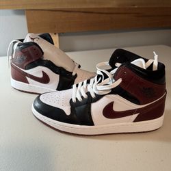 Nike Air Jordan 1 Dark Pony Black White Men’s Shoes Size 8